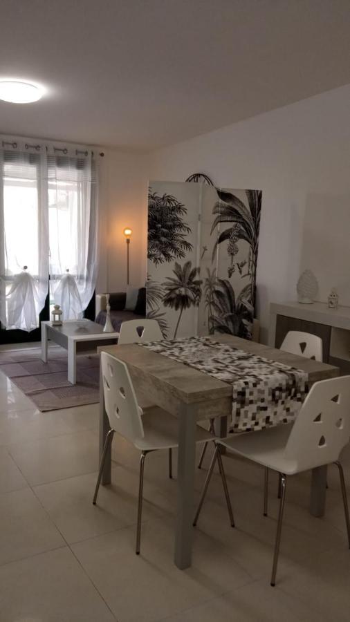 Dolce Vita Apartment Bitonto Bagian luar foto